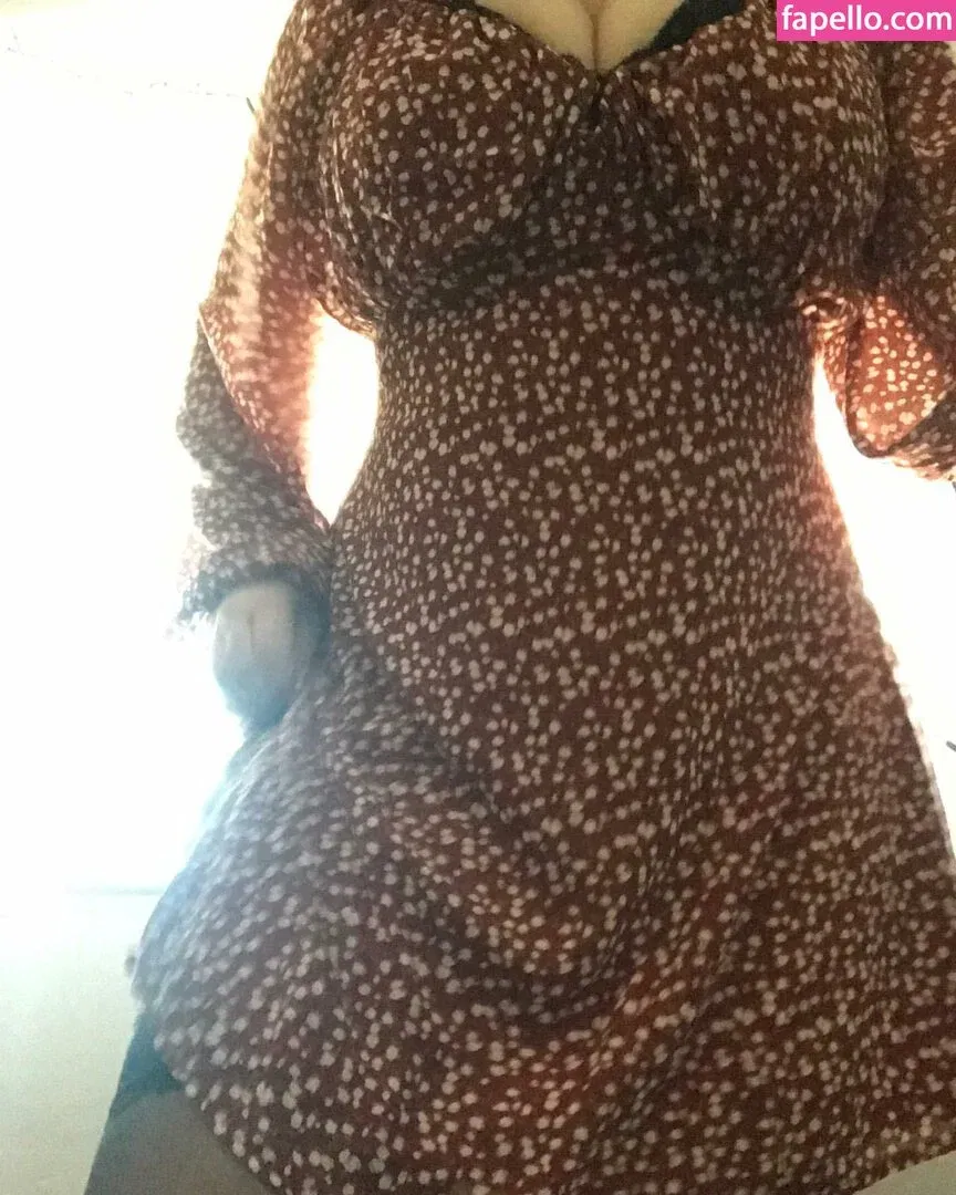 Rosaline Magdalene Onlyfans Photo Gallery 