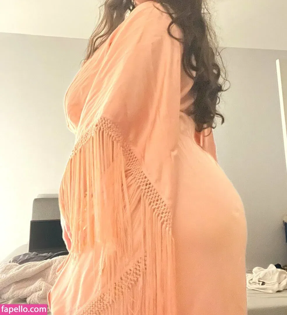 Rosaline Magdalene Onlyfans Photo Gallery 