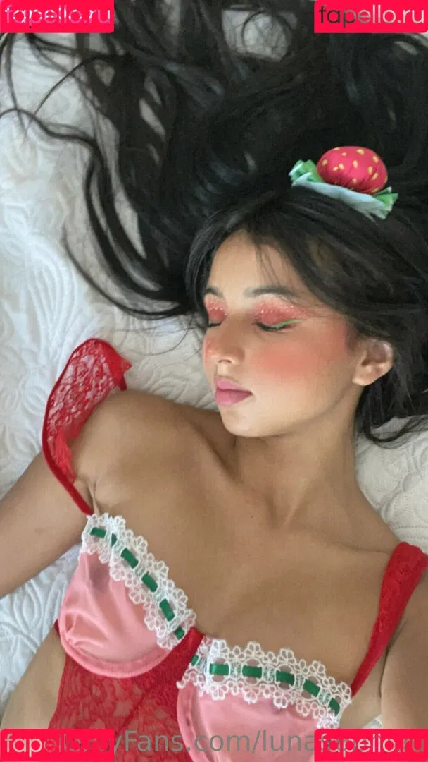 Luna Sophia Onlyfans Photo Gallery 