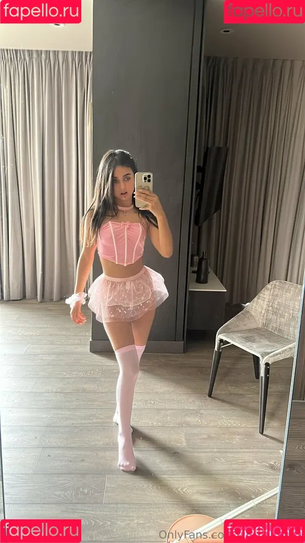 Luna Sophia Onlyfans Photo Gallery 