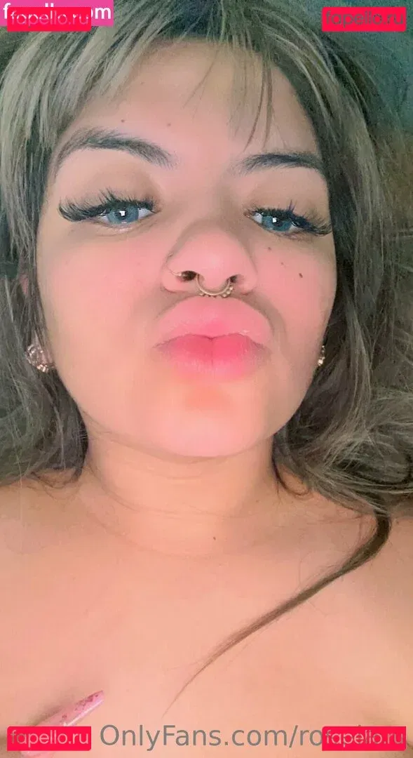 roseiaro Onlyfans Photo Gallery 