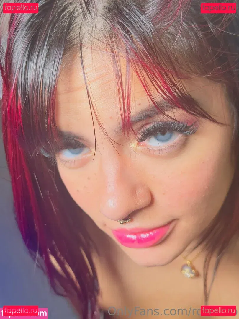 roseiaro Onlyfans Photo Gallery 