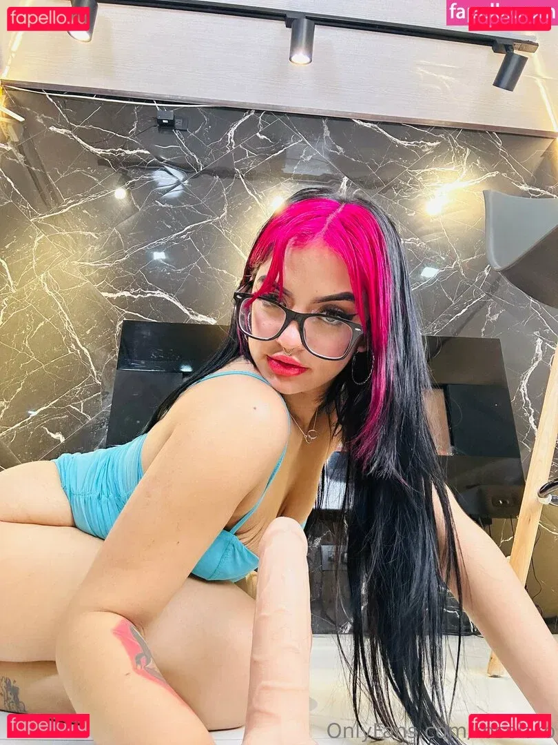 roseiaro Onlyfans Photo Gallery 