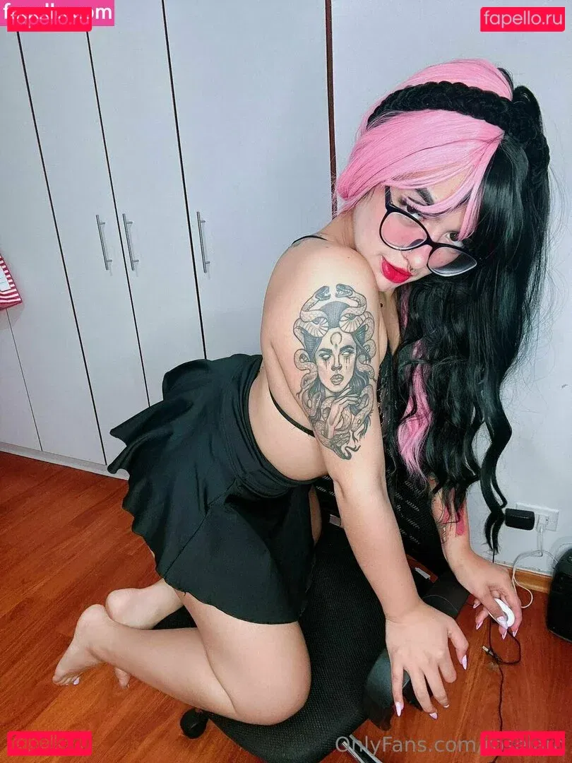 roseiaro Onlyfans Photo Gallery 