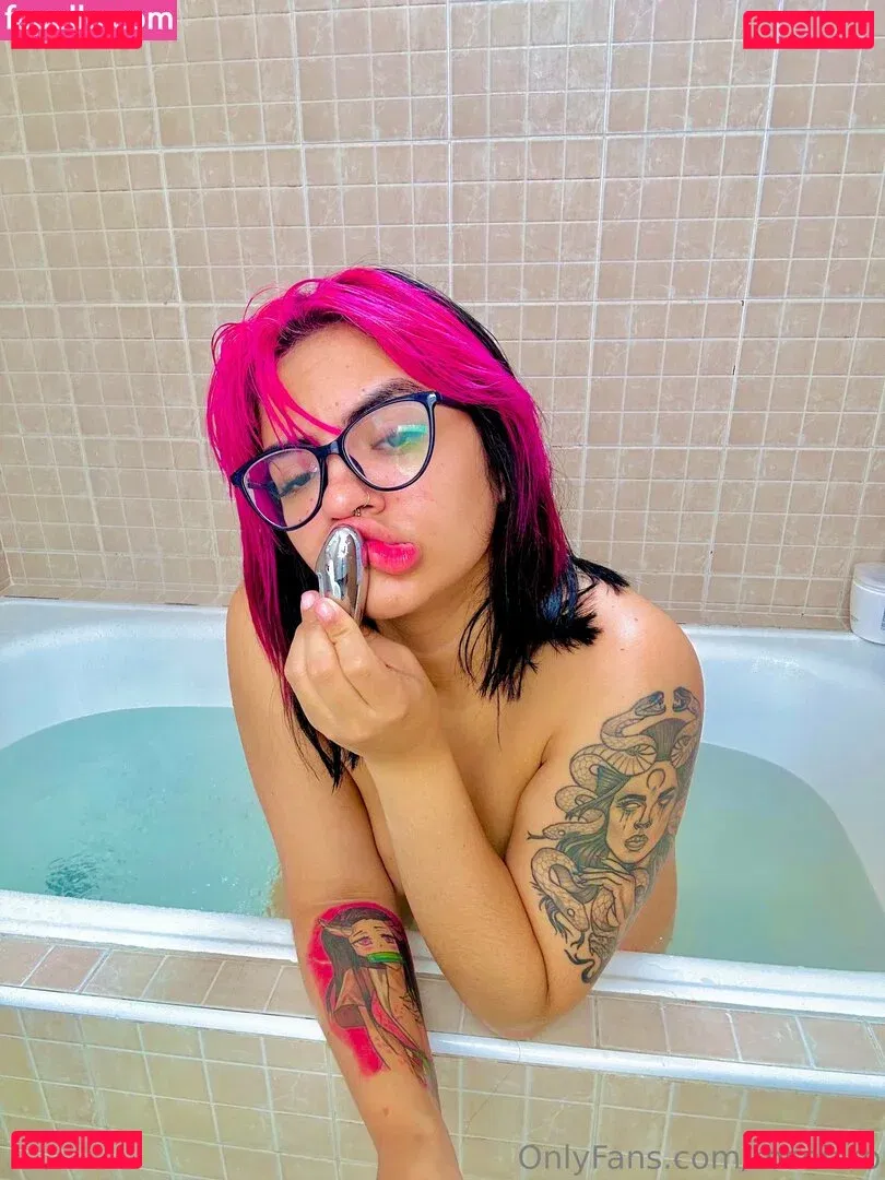 roseiaro Onlyfans Photo Gallery 