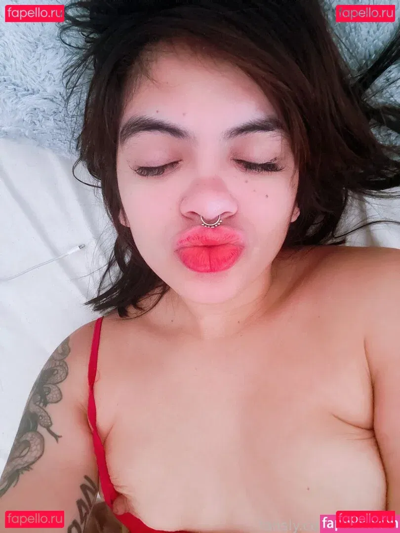 roseiaro Onlyfans Photo Gallery 