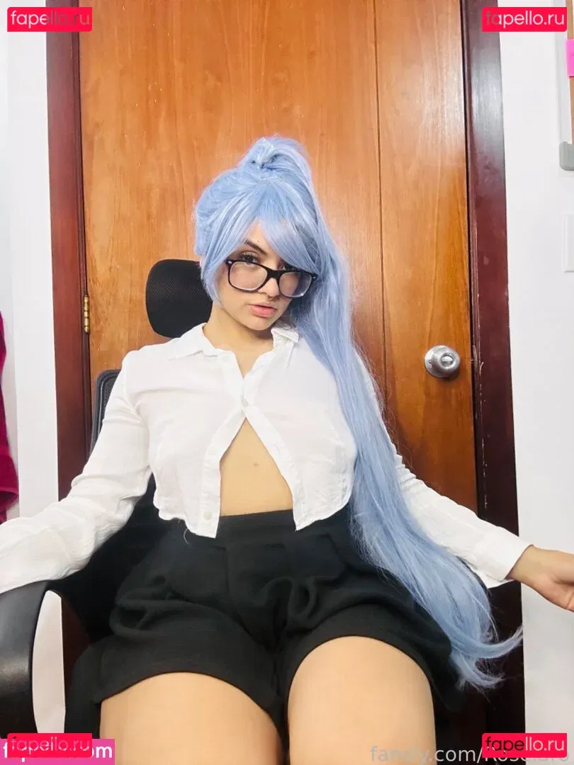 roseiaro Onlyfans Photo Gallery 