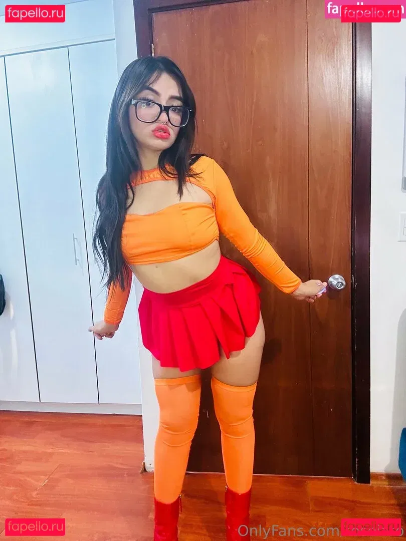 roseiaro Onlyfans Photo Gallery 