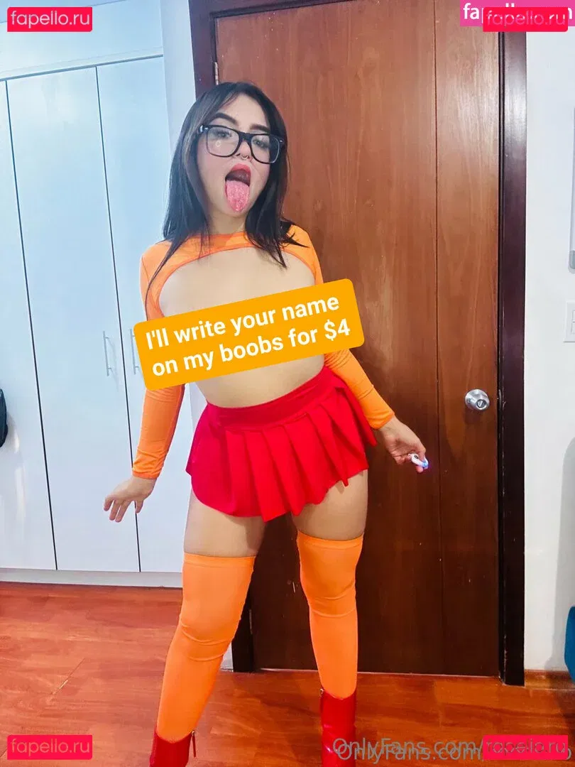 roseiaro Onlyfans Photo Gallery 