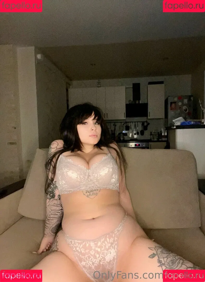 kira_aa Onlyfans Photo Gallery 