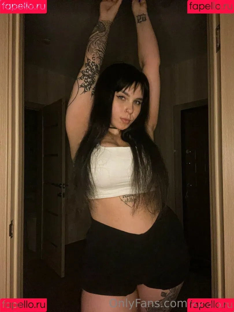 kira_aa Onlyfans Photo Gallery 