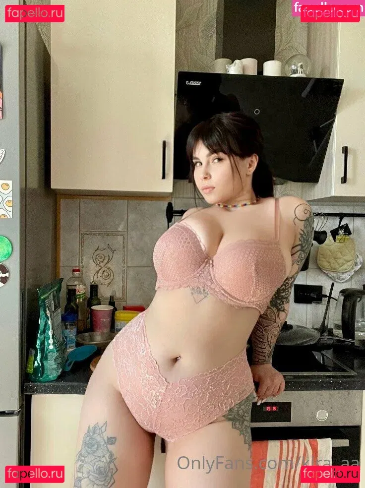 kira_aa Onlyfans Photo Gallery 