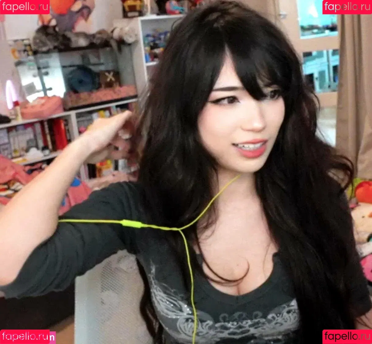Emiru Onlyfans Photo Gallery 