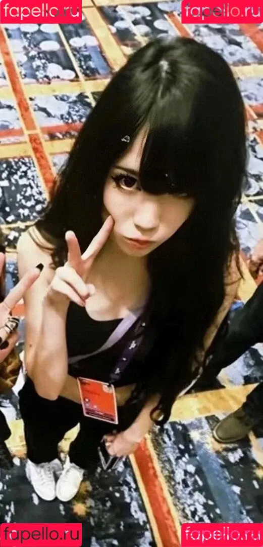 Emiru Onlyfans Photo Gallery 