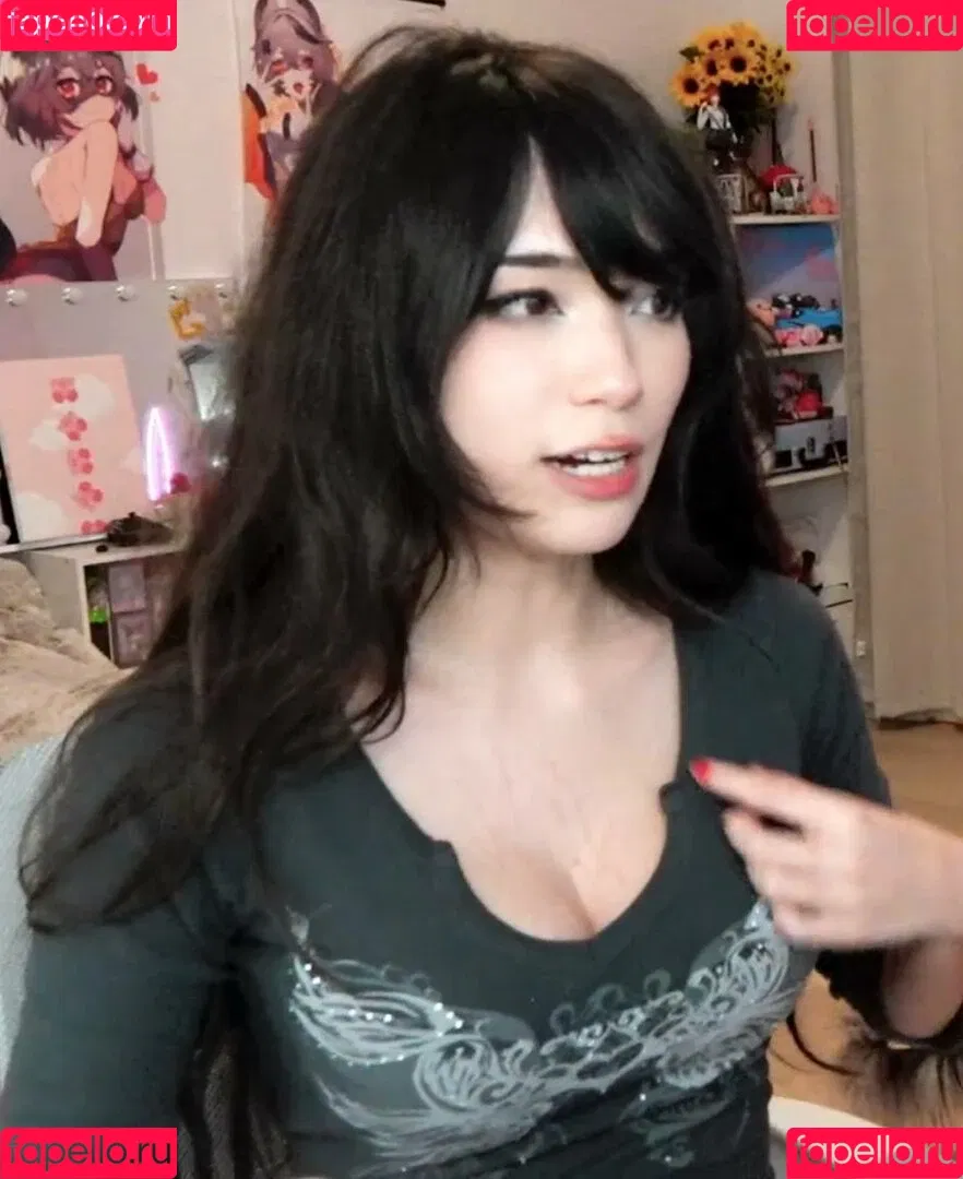 Emiru Onlyfans Photo Gallery 