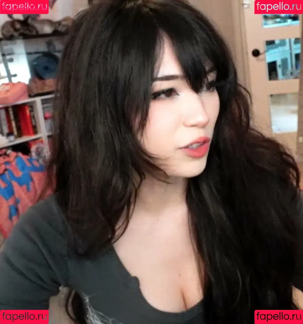 Emiru Onlyfans Photo Gallery 