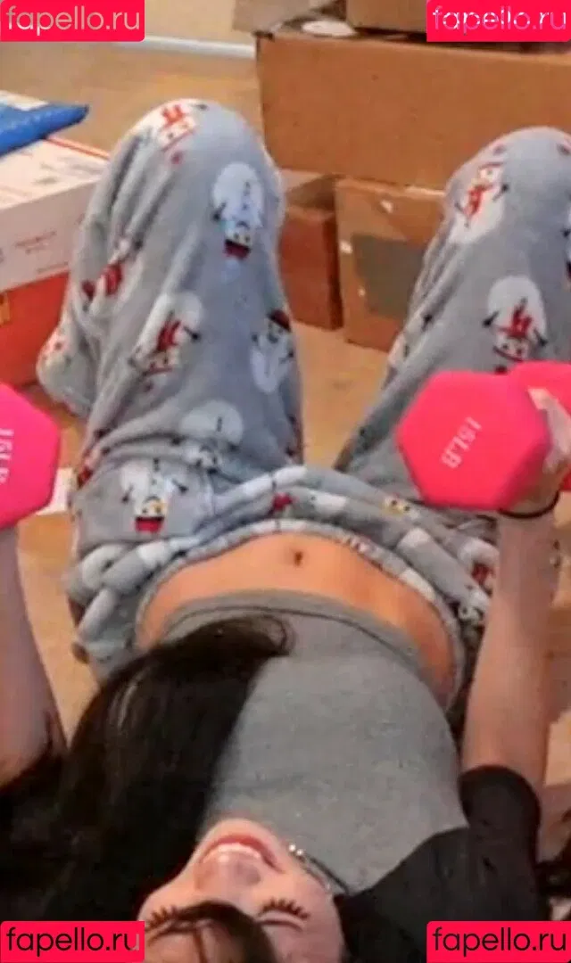 Emiru Onlyfans Photo Gallery 