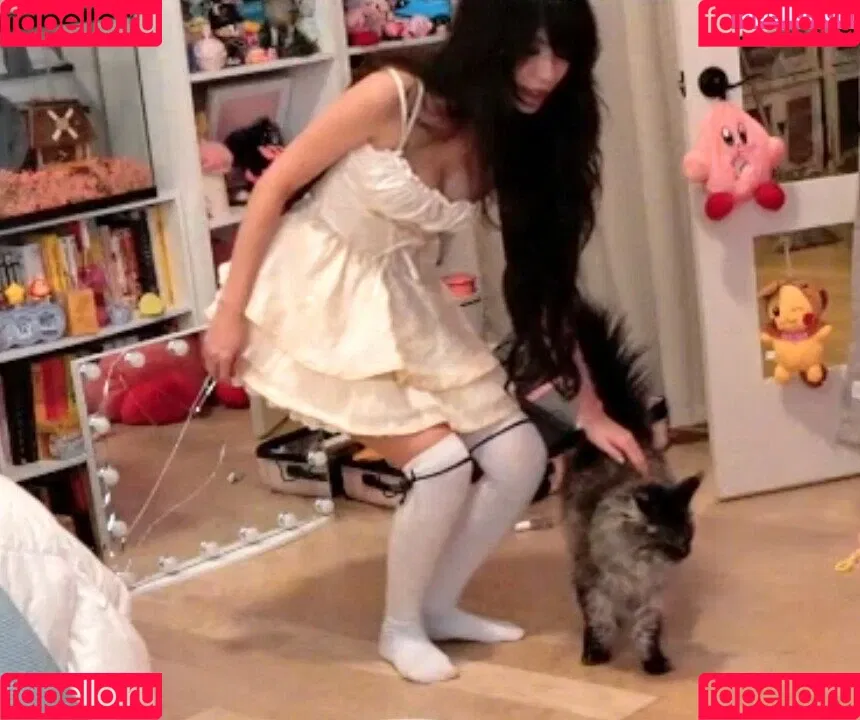 Emiru Onlyfans Photo Gallery 