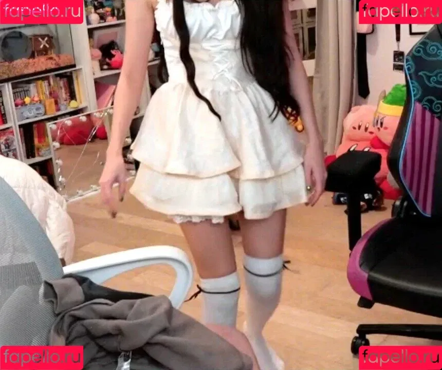 Emiru Onlyfans Photo Gallery 