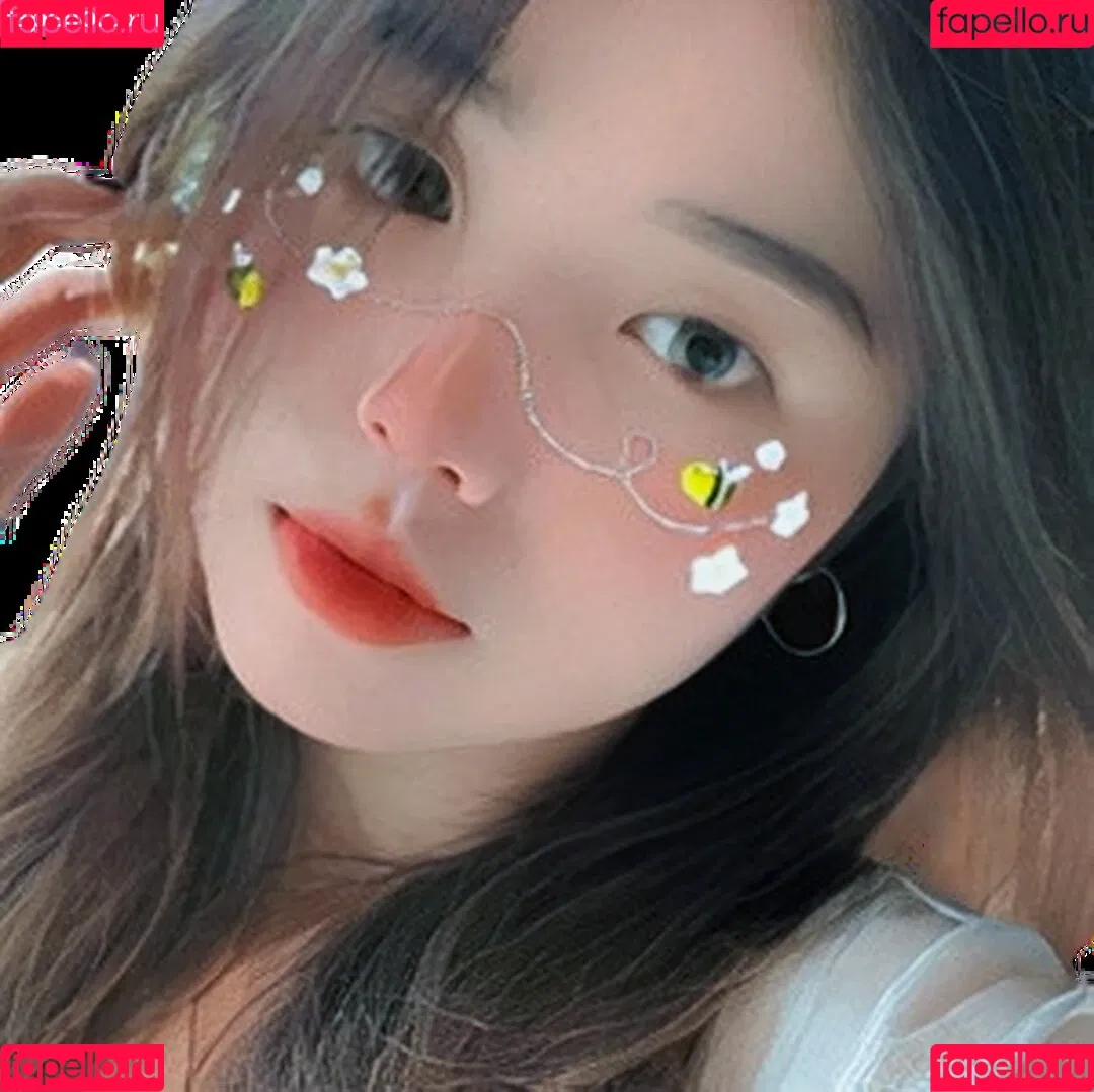Emiru Onlyfans Photo Gallery 