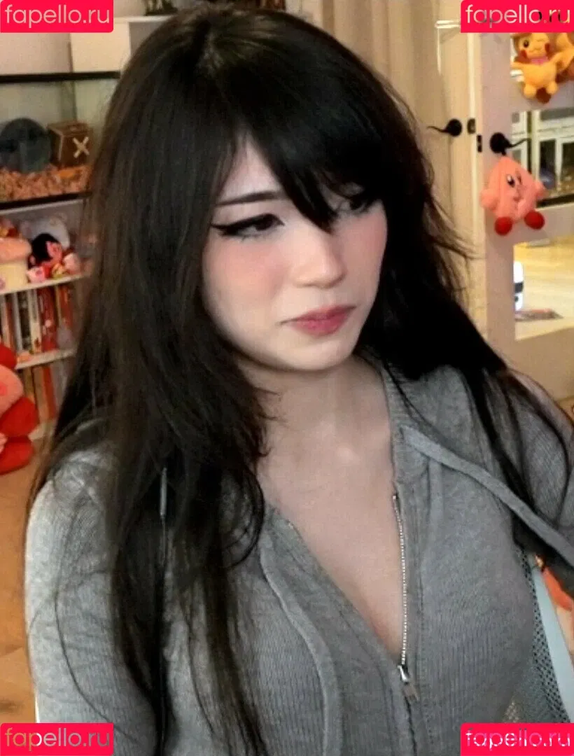 Emiru Onlyfans Photo Gallery 