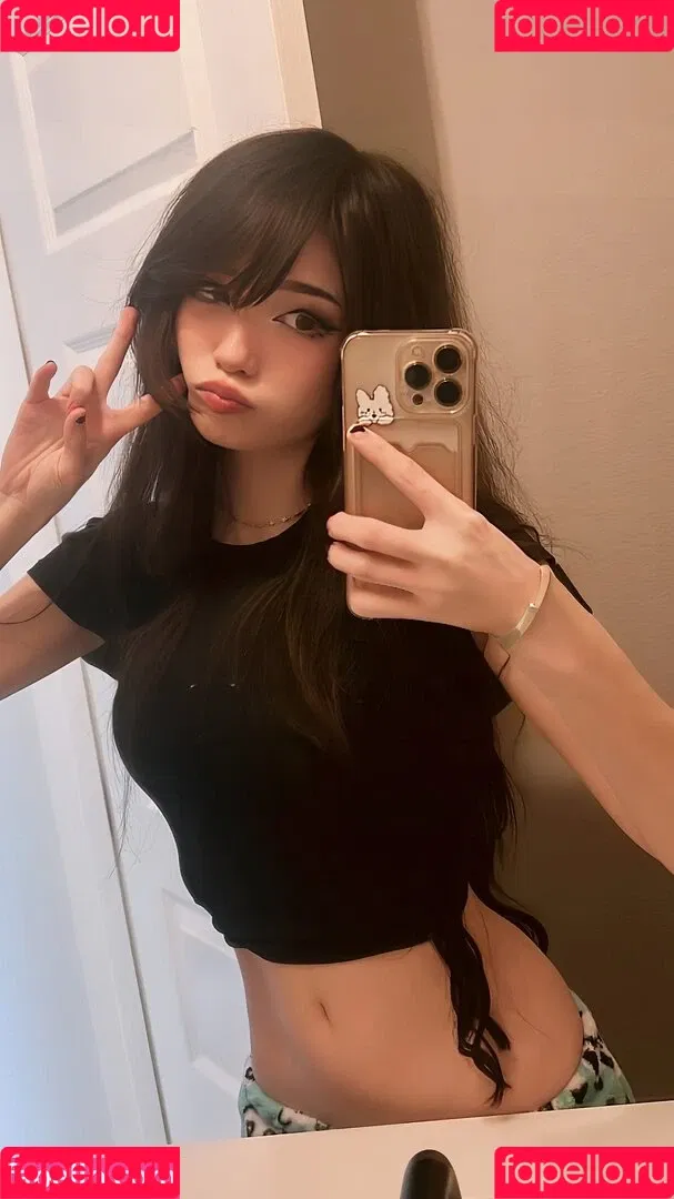 Emiru Onlyfans Photo Gallery 