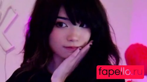 Emiru Onlyfans Photo Gallery 