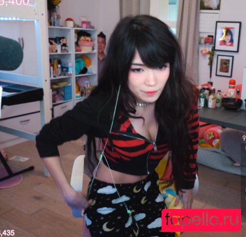 Emiru Onlyfans Photo Gallery 