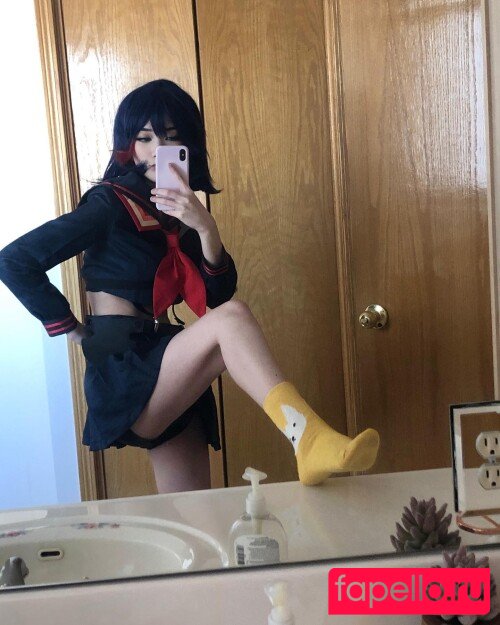 Emiru Onlyfans Photo Gallery 