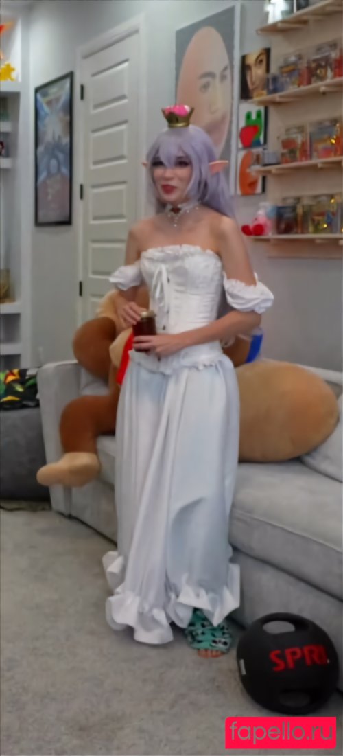 Emiru Onlyfans Photo Gallery 