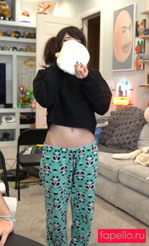 Emiru Onlyfans Photo Gallery 