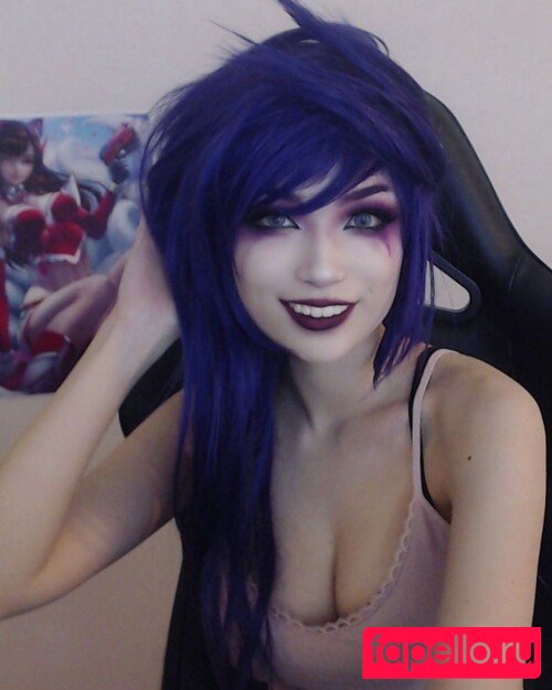 Emiru Onlyfans Photo Gallery 