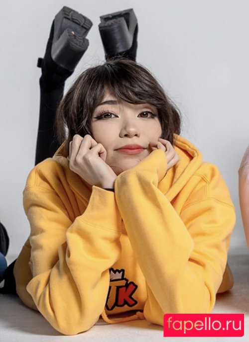 Emiru Onlyfans Photo Gallery 