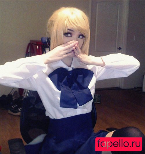 Emiru Onlyfans Photo Gallery 