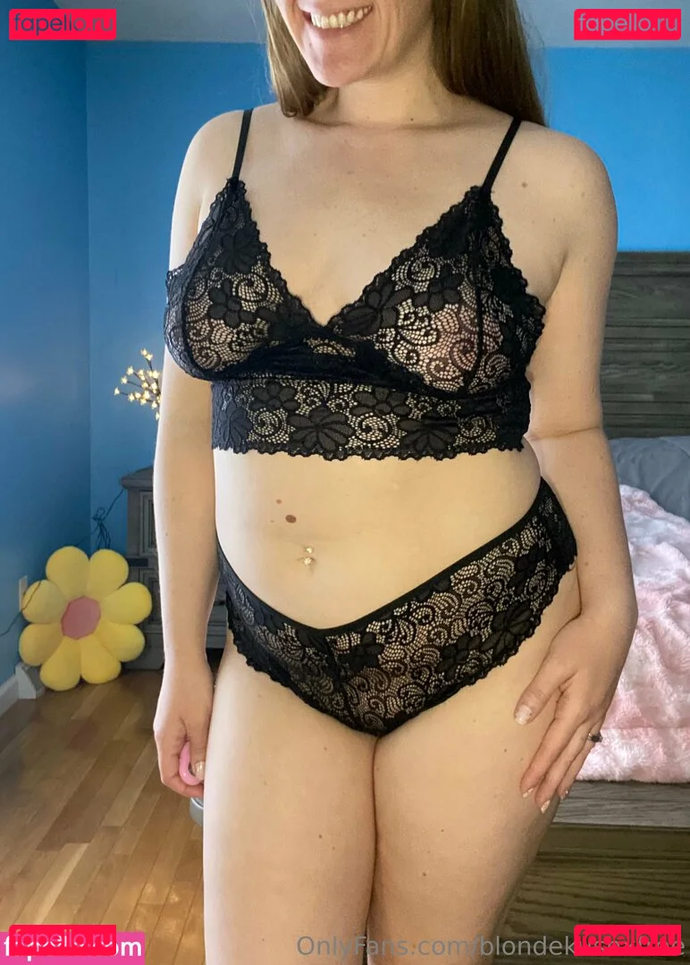 blondekushxfree Onlyfans Photo Gallery 