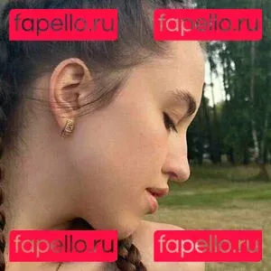 your_lavinia Onlyfans Photo Gallery 