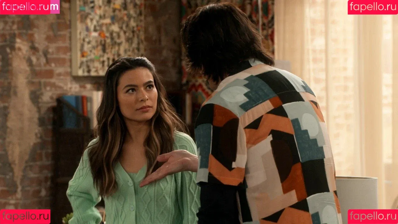 Miranda Cosgrove Onlyfans Photo Gallery 