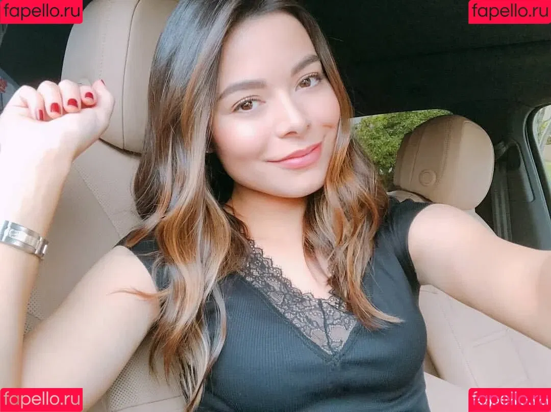 Miranda Cosgrove Onlyfans Photo Gallery 