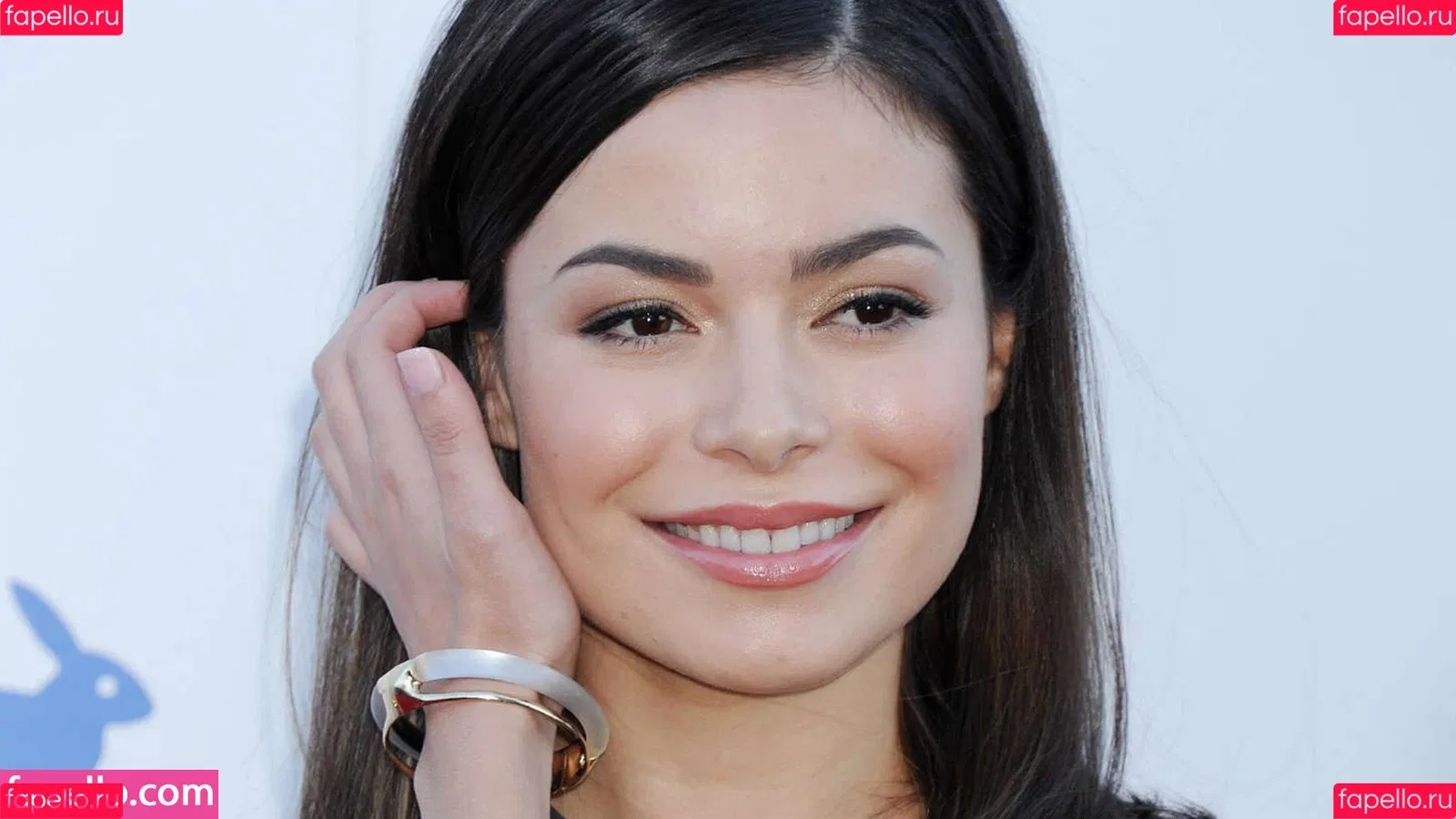 Miranda Cosgrove Onlyfans Photo Gallery 