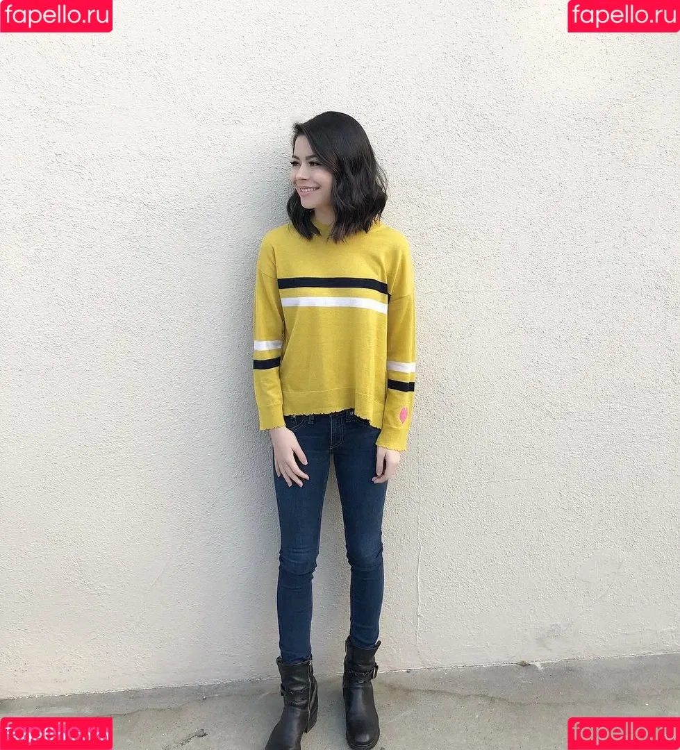 Miranda Cosgrove Onlyfans Photo Gallery 