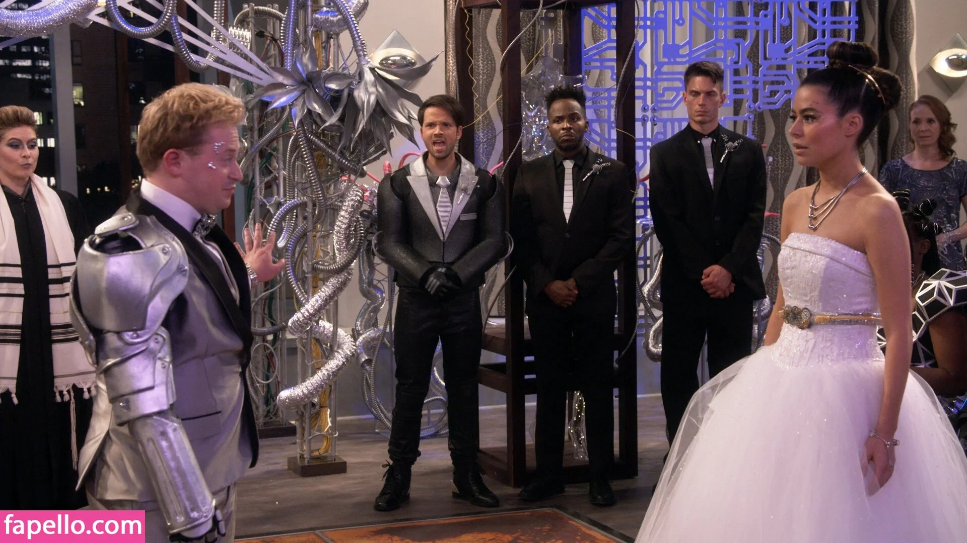 Miranda Cosgrove Onlyfans Photo Gallery 