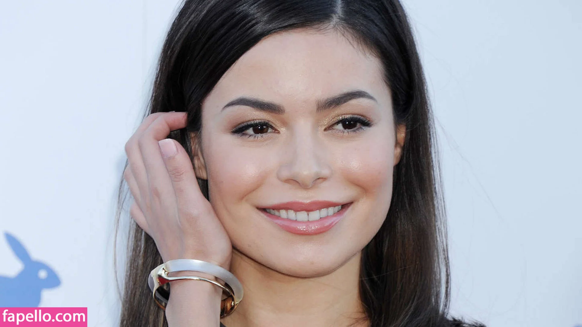 Miranda Cosgrove Onlyfans Photo Gallery 