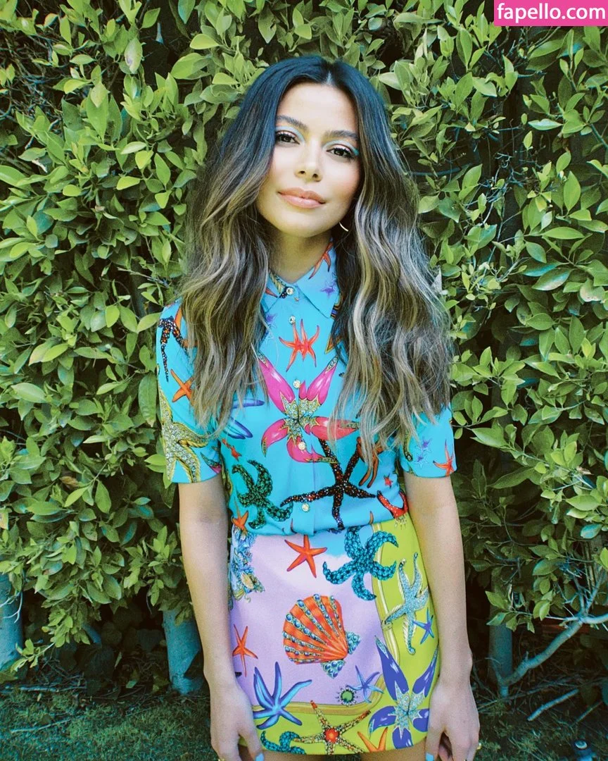Miranda Cosgrove Onlyfans Photo Gallery 