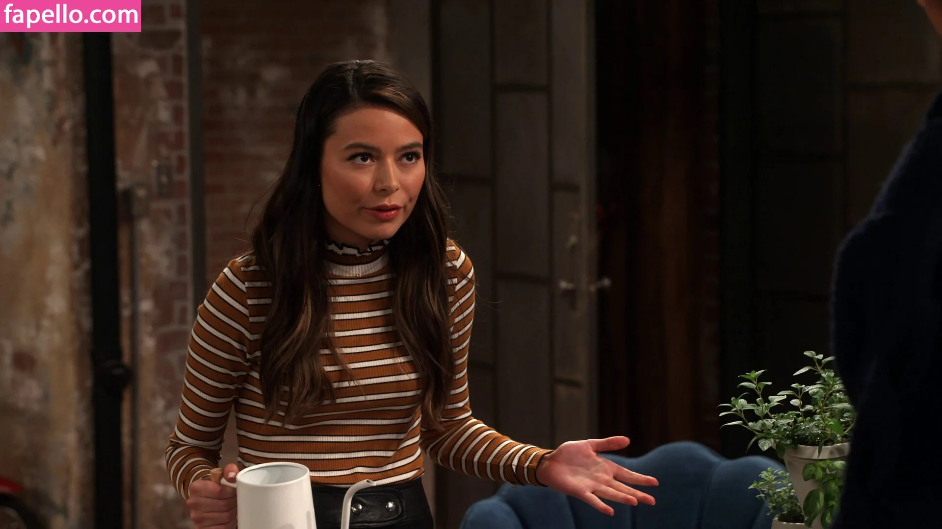 Miranda Cosgrove Onlyfans Photo Gallery 