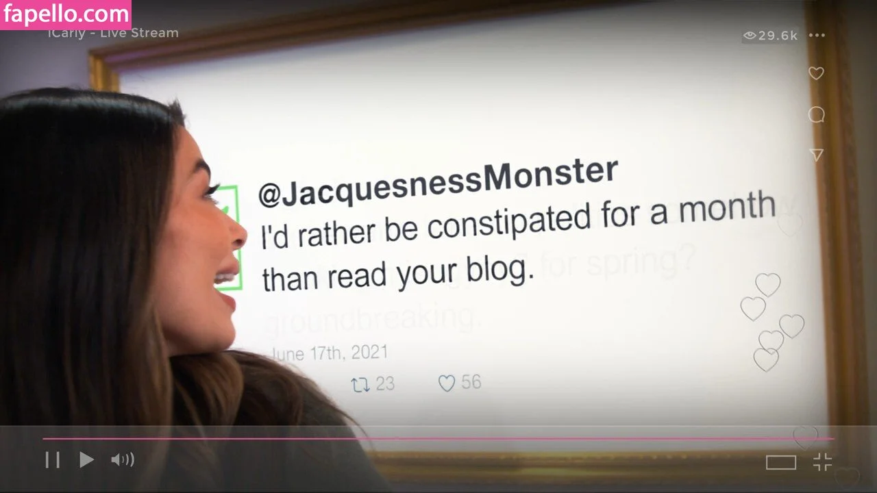 Miranda Cosgrove Onlyfans Photo Gallery 