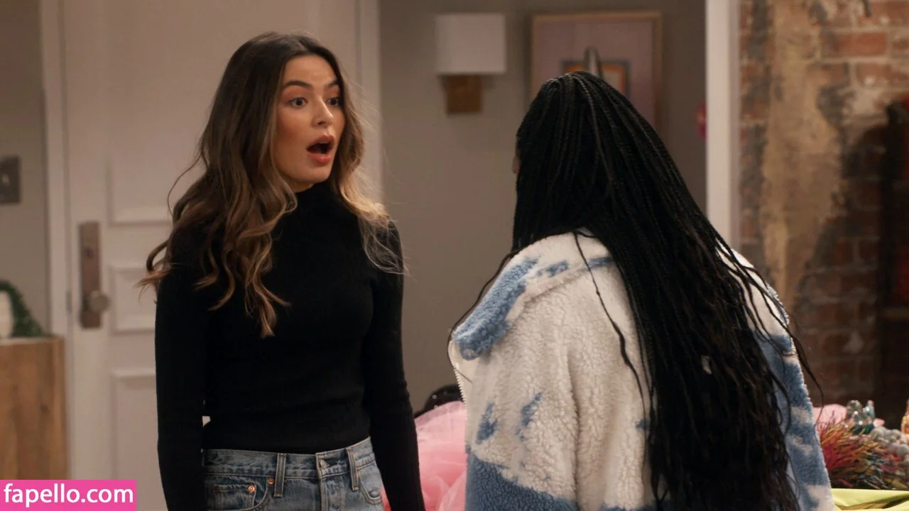 Miranda Cosgrove Onlyfans Photo Gallery 