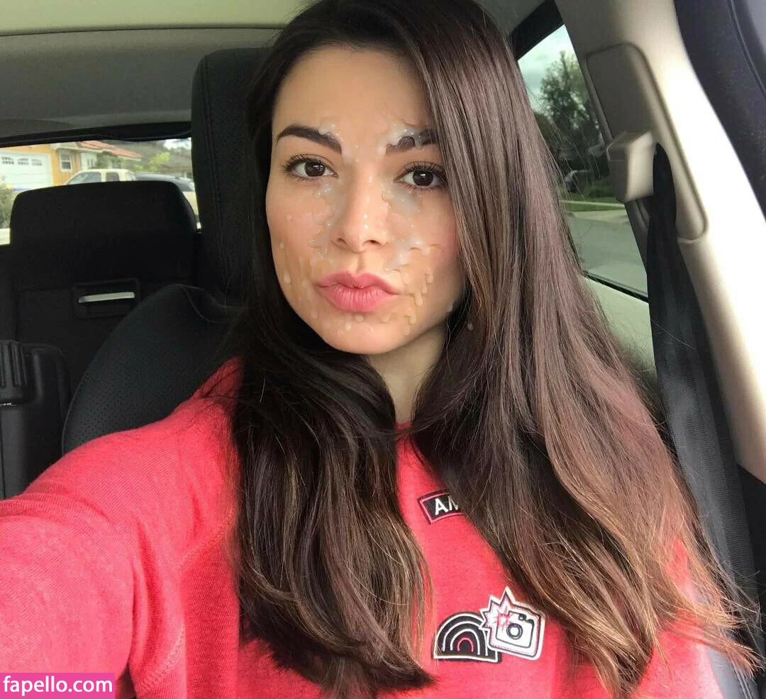 Miranda Cosgrove Onlyfans Photo Gallery 