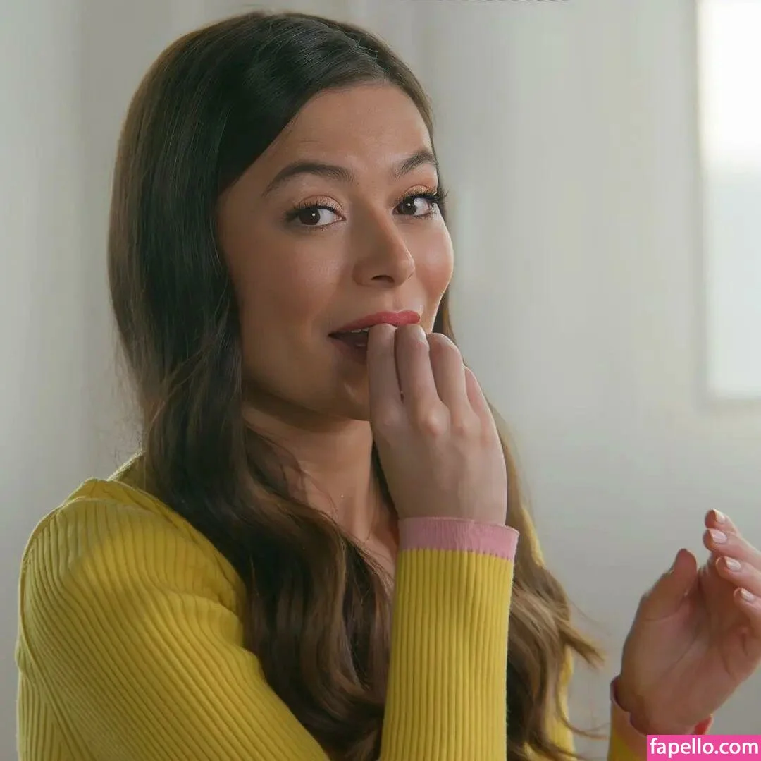 Miranda Cosgrove Onlyfans Photo Gallery 