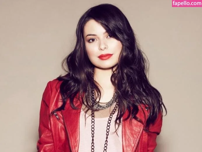 Miranda Cosgrove Onlyfans Photo Gallery 