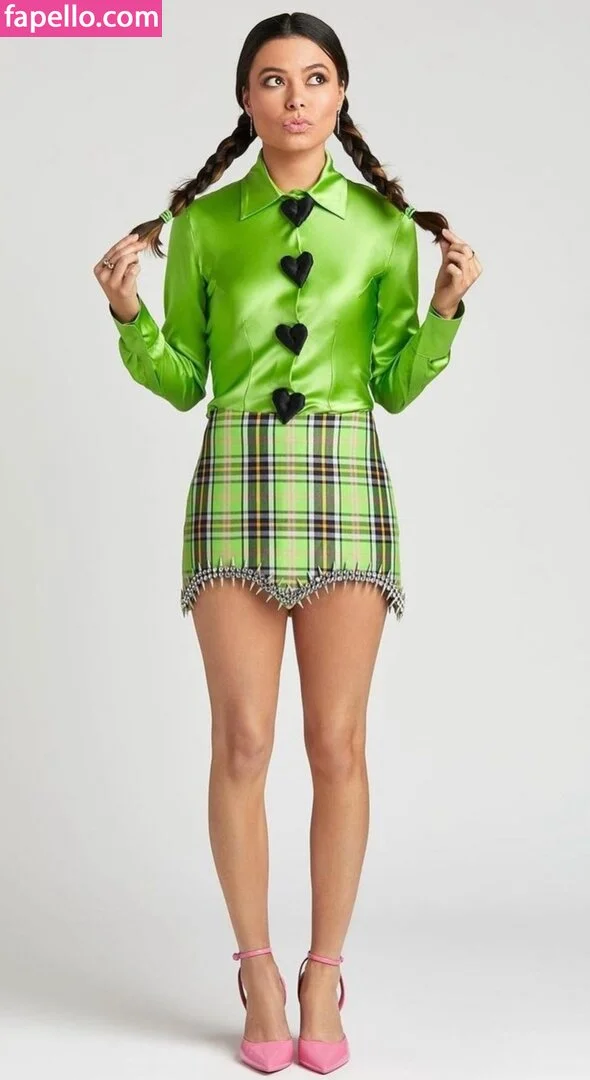 Miranda Cosgrove Onlyfans Photo Gallery 